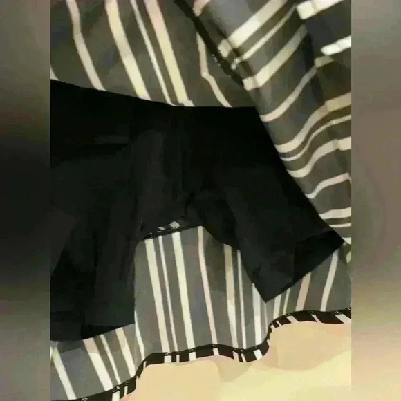 Tail Skort S - Picture 4 of 9